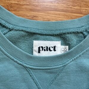Pact Organic Cotton Sweatshirt — like new ⭐️